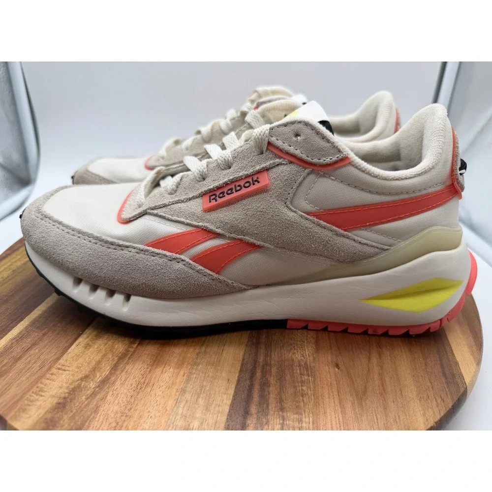 Reebok Women's Size 8 Classic Leather Legacy in the Chalk and Burnt Amber‎ 0202